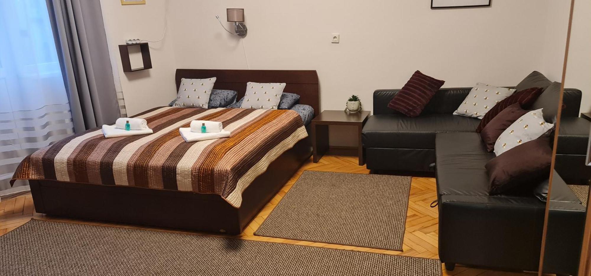 Bumblebee Apartment With Ac Budapešť Exteriér fotografie